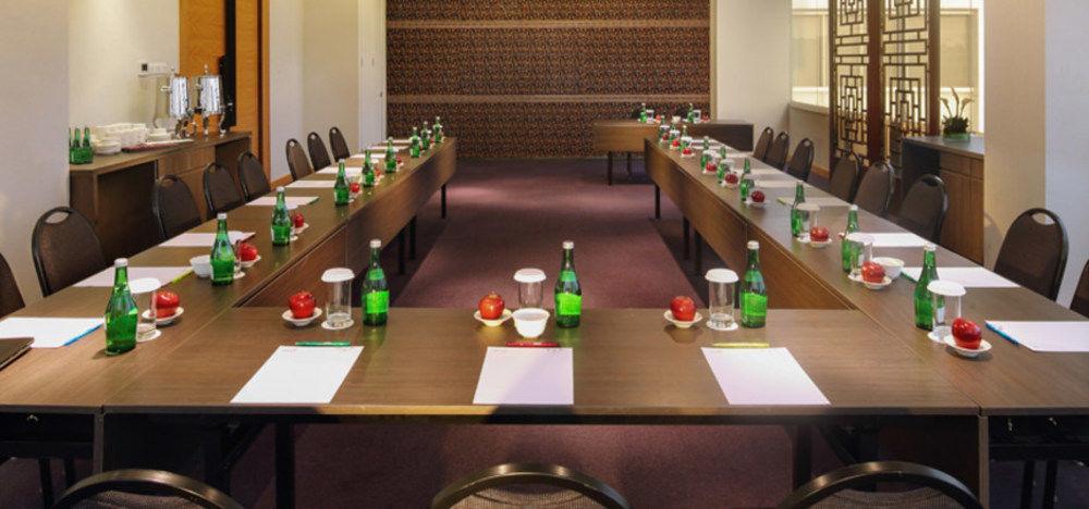 D'Primahotel Тангеранг Экстерьер фото